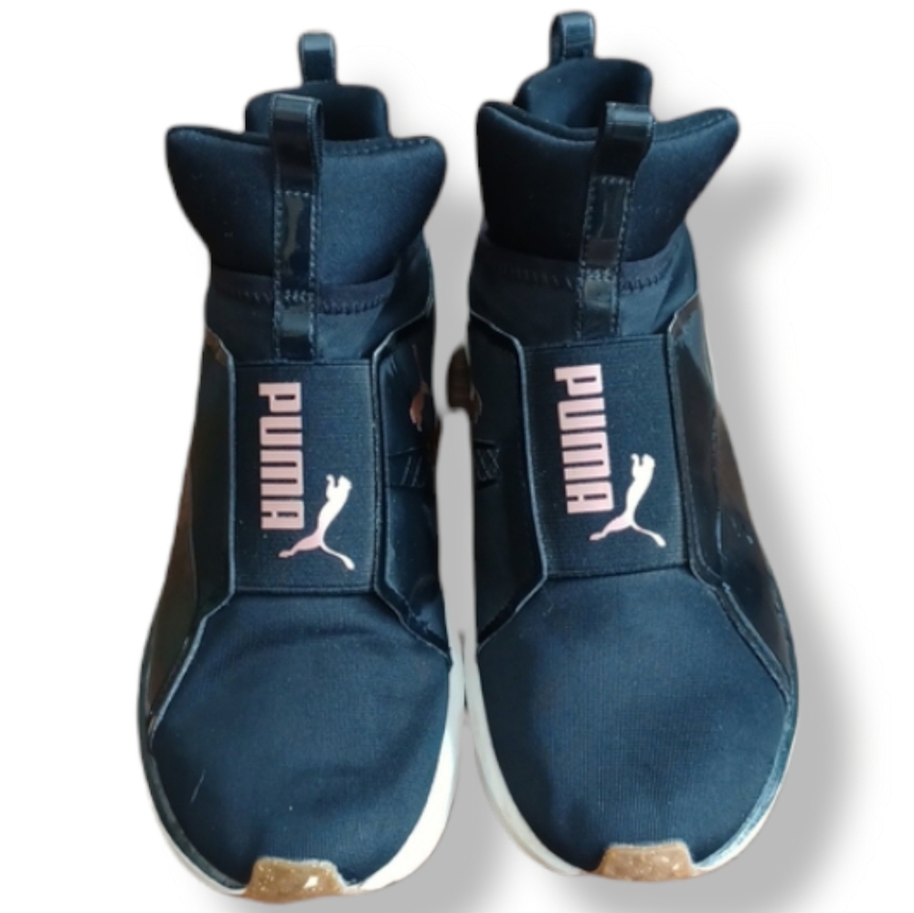 Puma Fierce Vr High top pull on Size 6